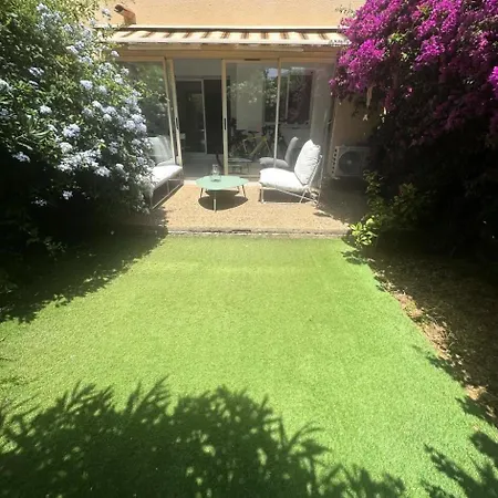 Apartament Genevriers - Joli T2 En Rez De Chaussee Avec Jardinet Dans Le Domaine De La Coudouliere Mae-8283 *